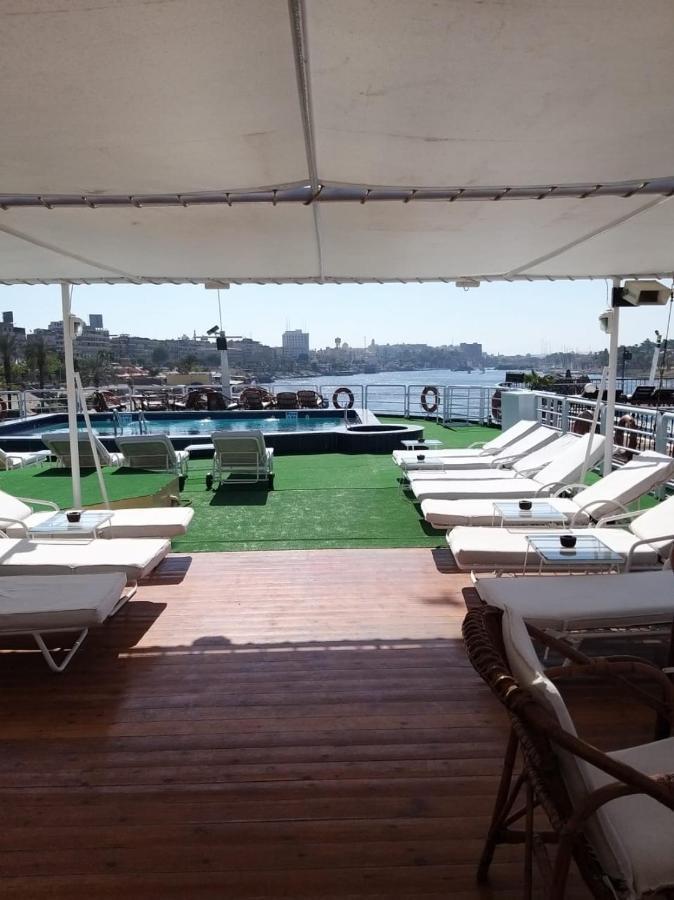 King Tut I Nile Cruise - Every Monday 4 Nights From Luxor - Every Friday 7 Nights From Aswan Exterior foto
